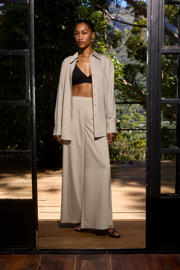 thumbnail: WE Fashion wide leg gestreepte broek - beige