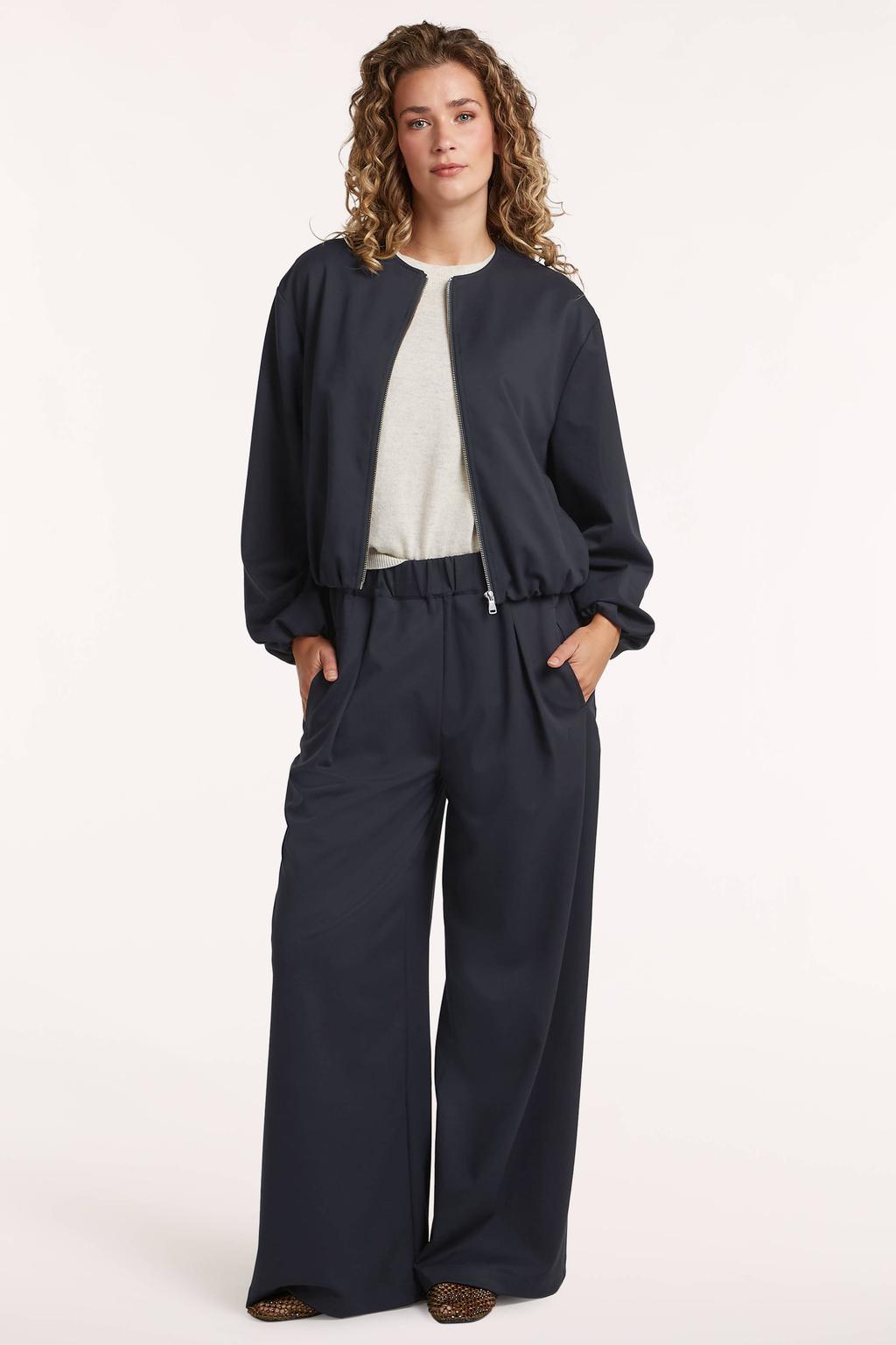Donkerblauwe dames Circle of Trust loose fit broek van polyester met high waist, elastische tailleband en effen
