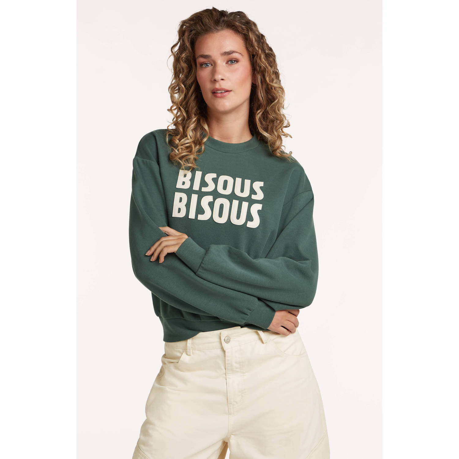 Circle of Trust sweater met tekst donkergroen ecru