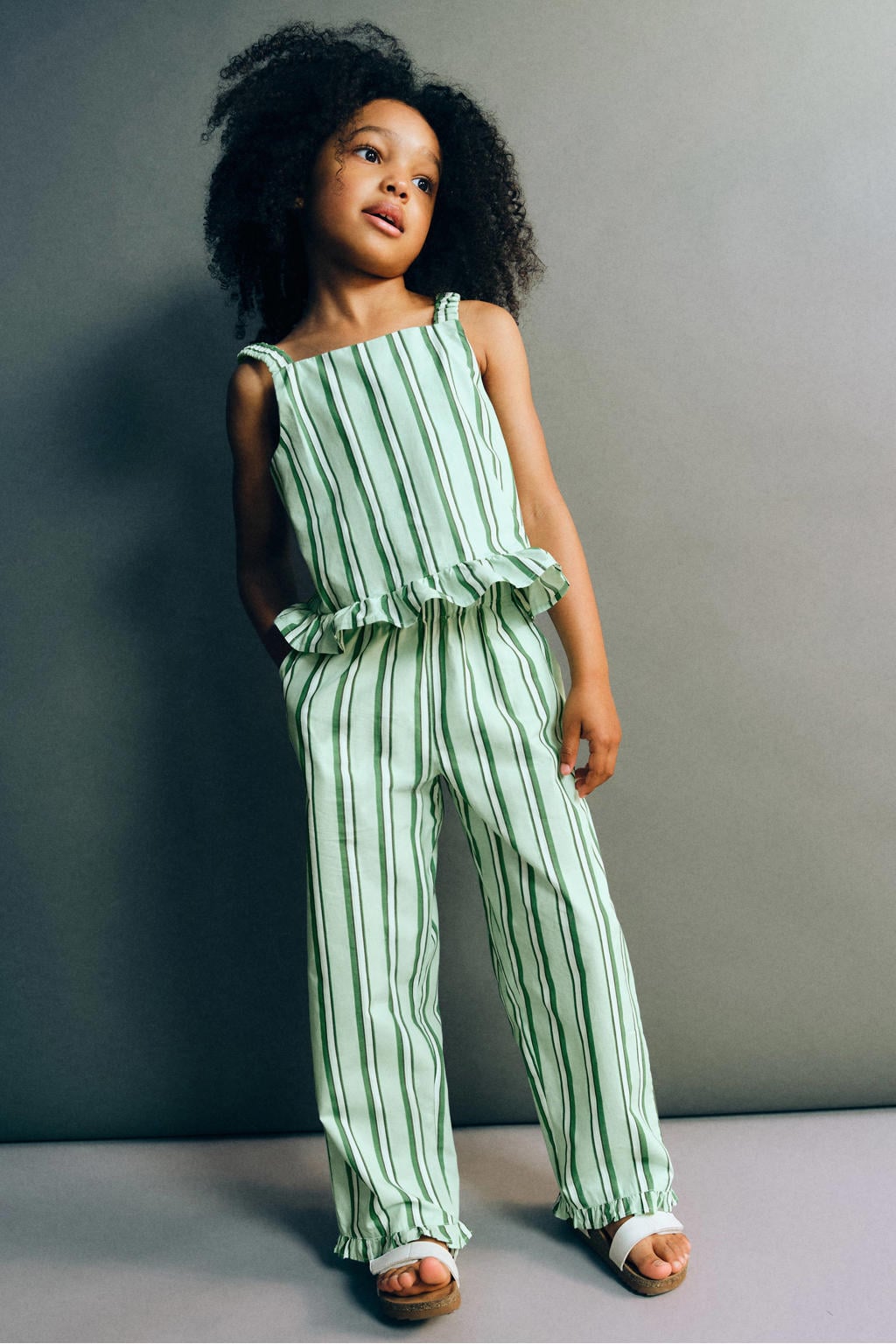 Mango Kids gestreepte broek met ruches - lichtgroen