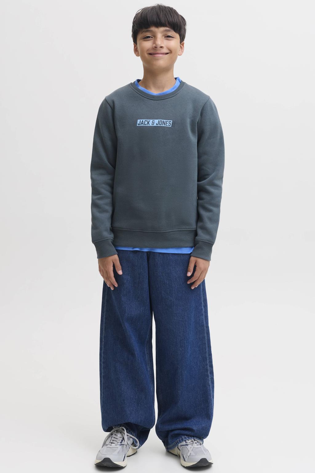 Grijsblauwe jongens JACK & JONES JUNIOR sweater blauw met effen, lange mouwen, ronde hals en geribde boorden