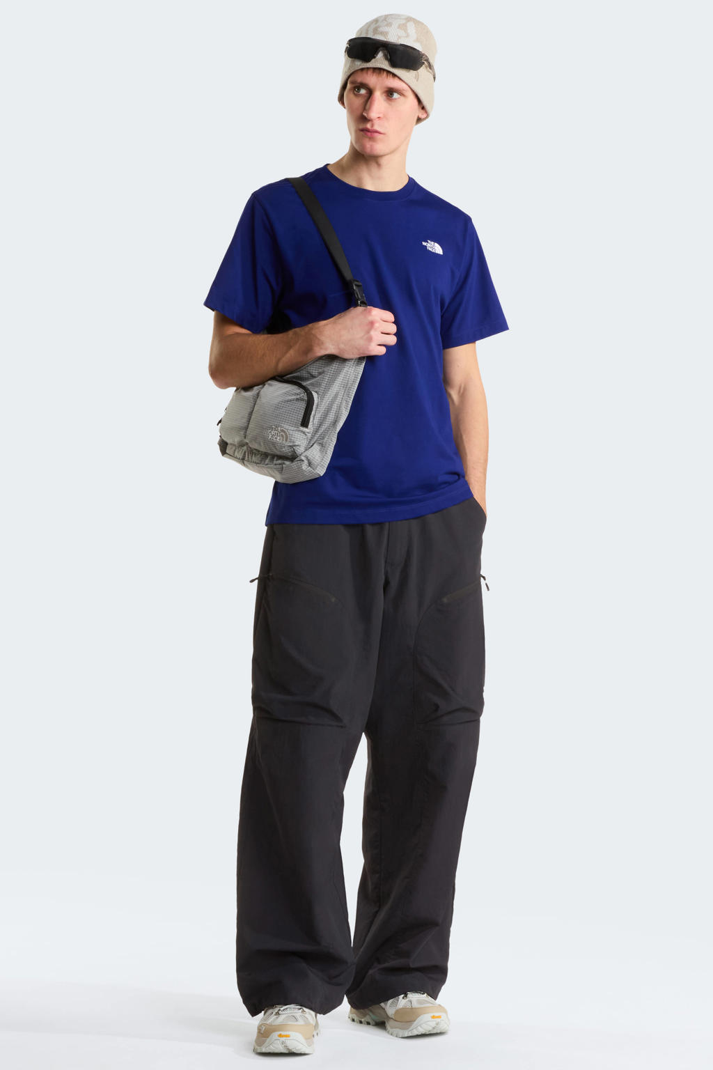Donkerblauwe heren The North Face T-shirt Evolution Simple Dome- van katoen met effen, korte mouwen en ronde hals