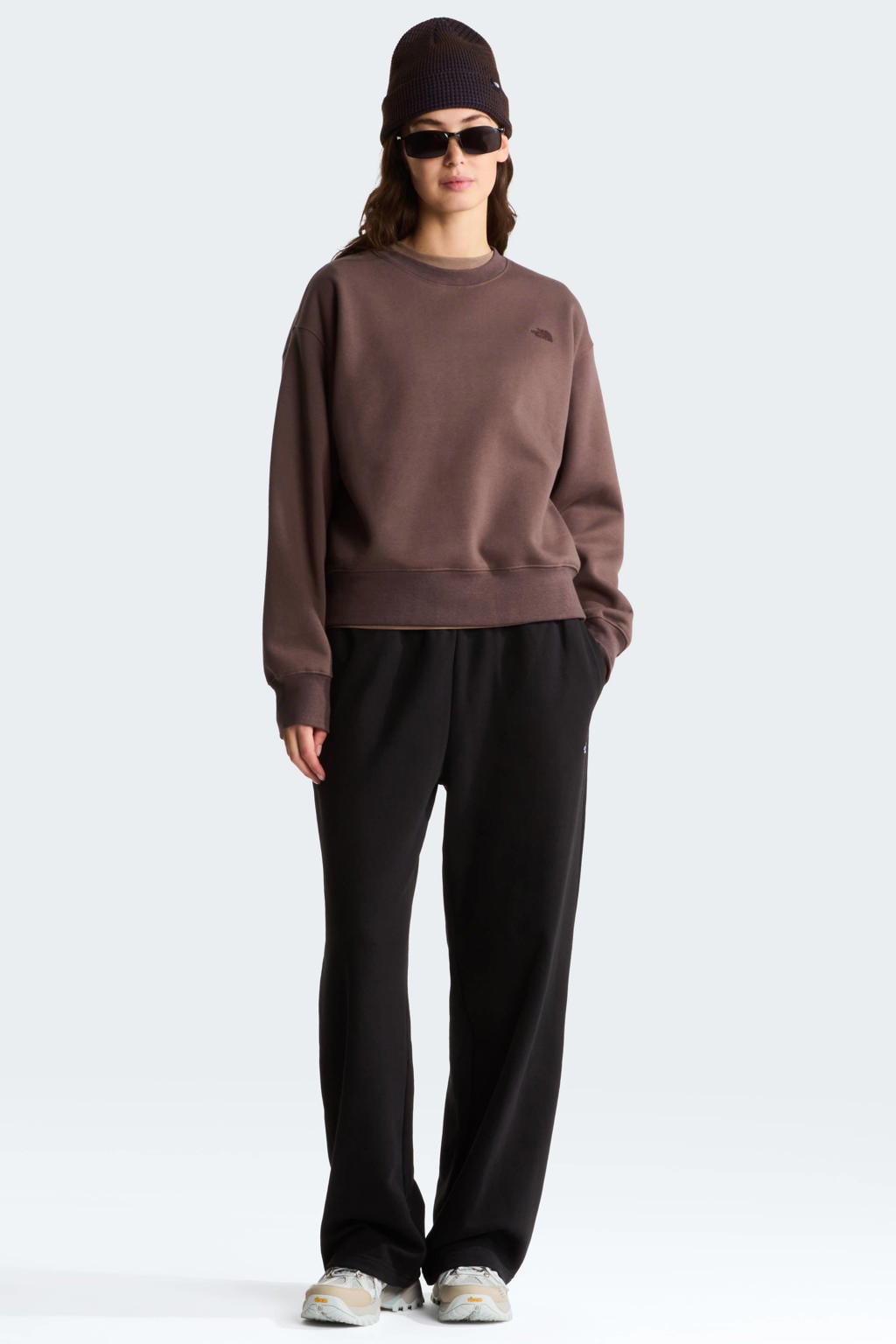 Bruine dames The North Face Essential Simple Dome sweater van katoen met effen, lange mouwen en ronde hals