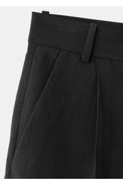 thumbnail: Mango straight leg casual short - zwart