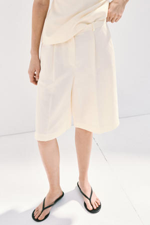 viscose straight leg bermuda short met linnen - ecru