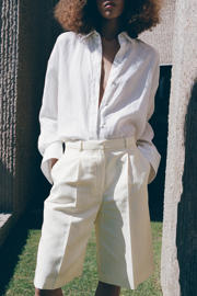 thumbnail: Mango viscose straight leg bermuda short met linnen - ecru