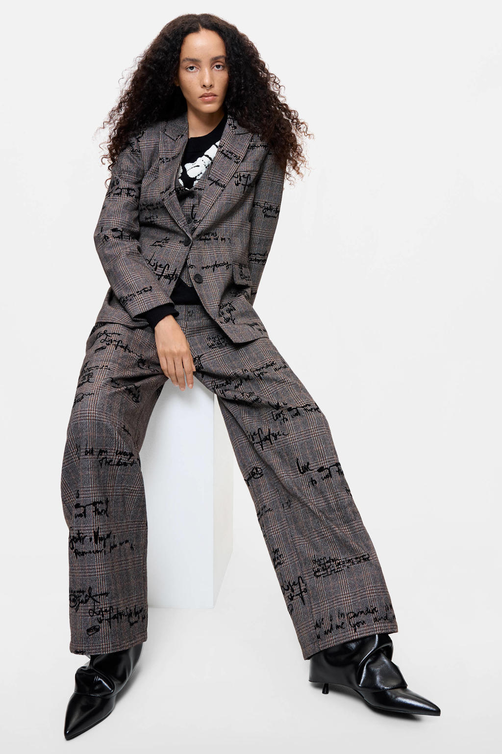 Desigual wide leg geruite broek met tekst - grijs