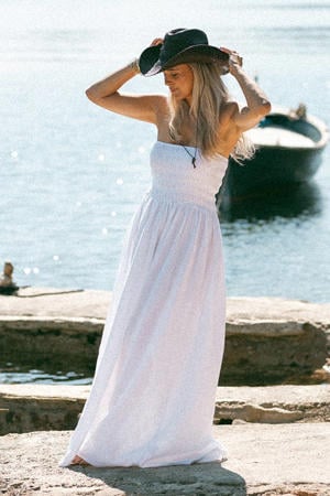 strapless maxijurk met smockwerk - wit