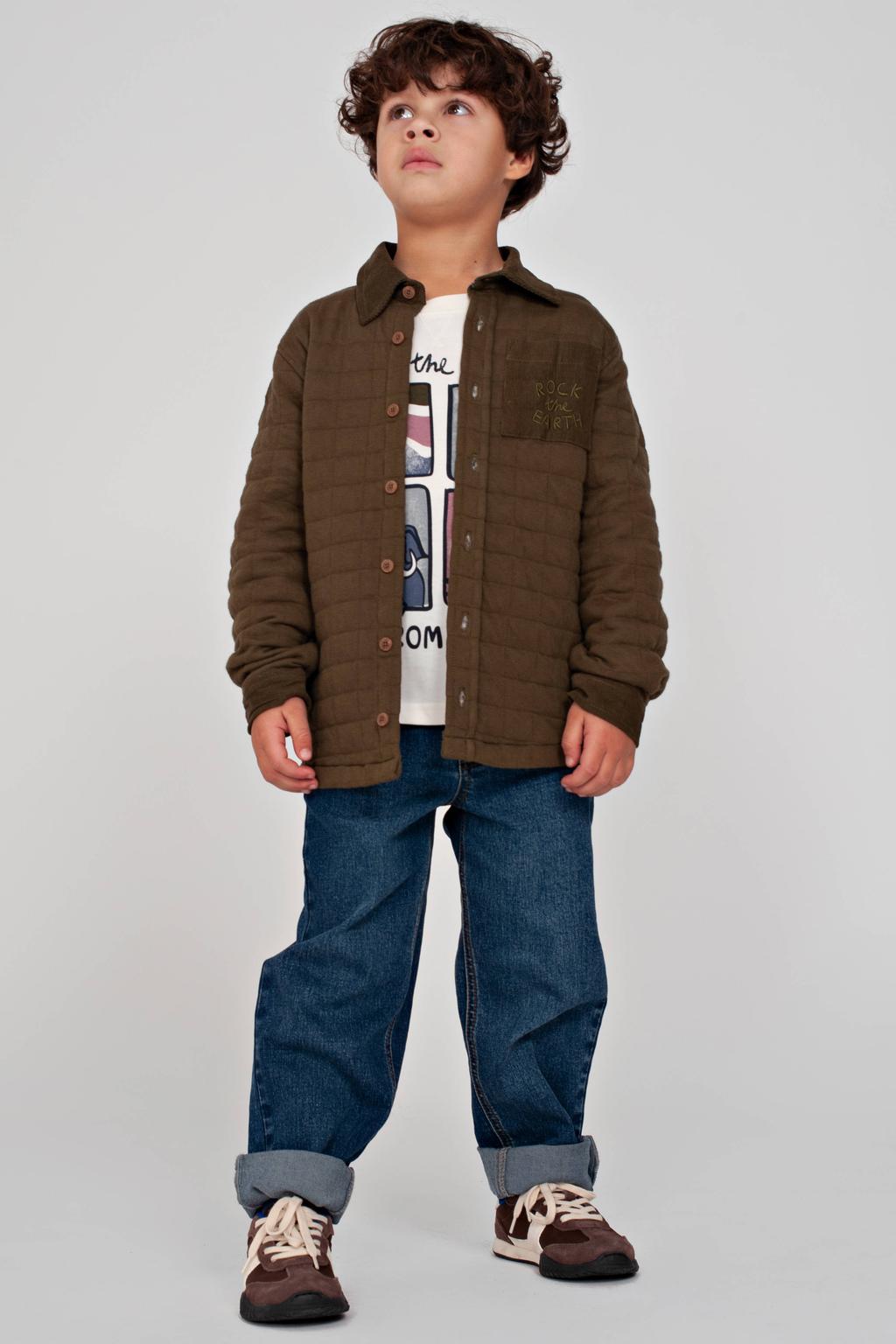 Donkergroene jongens Sturdy overshirt Rock the Earth armygroen met effen, lange mouwen, klassieke kraag en drukknoopsluiting