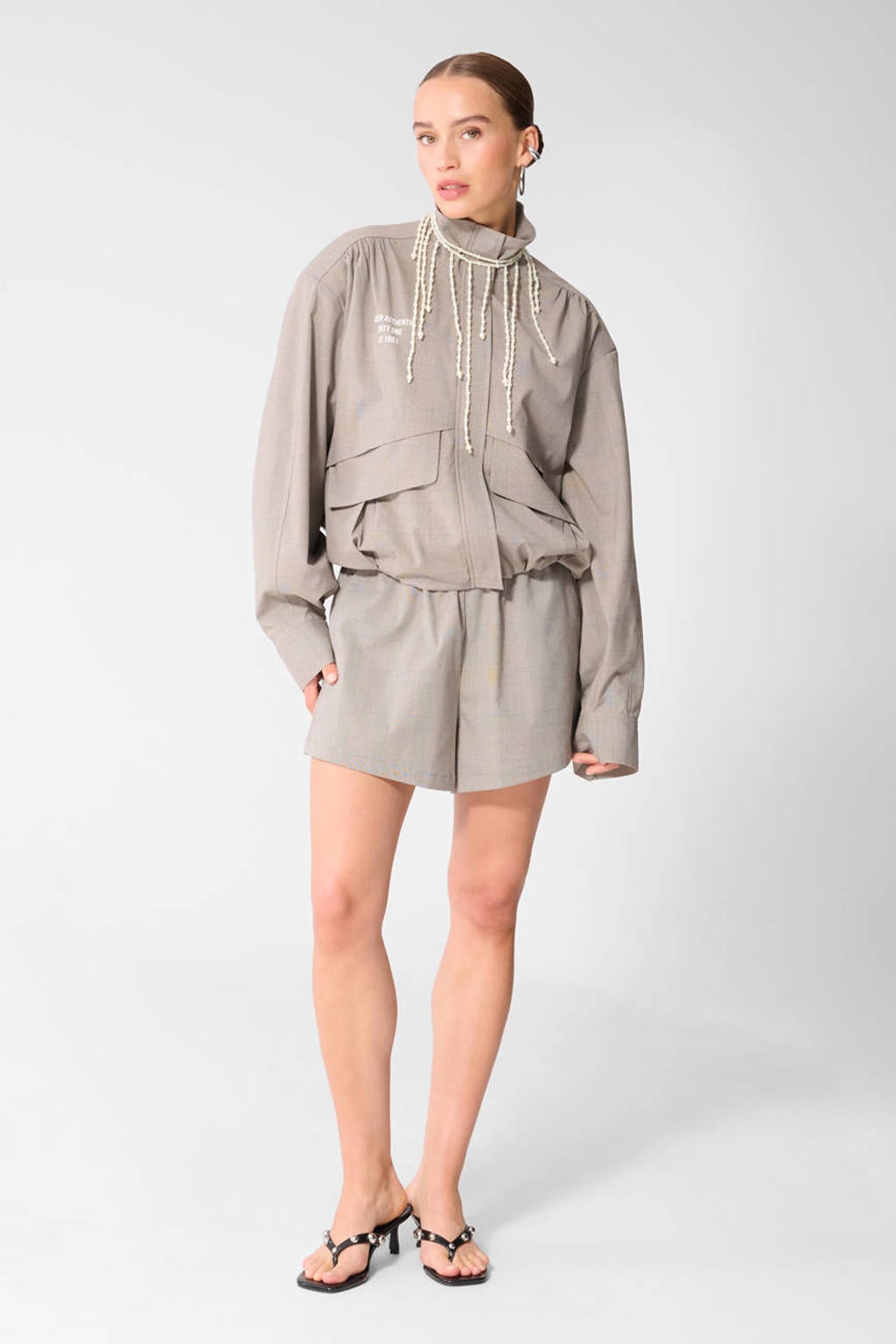 Grijs, zwart en ecru dames Shoeby wide leg casual geruite short met high waist