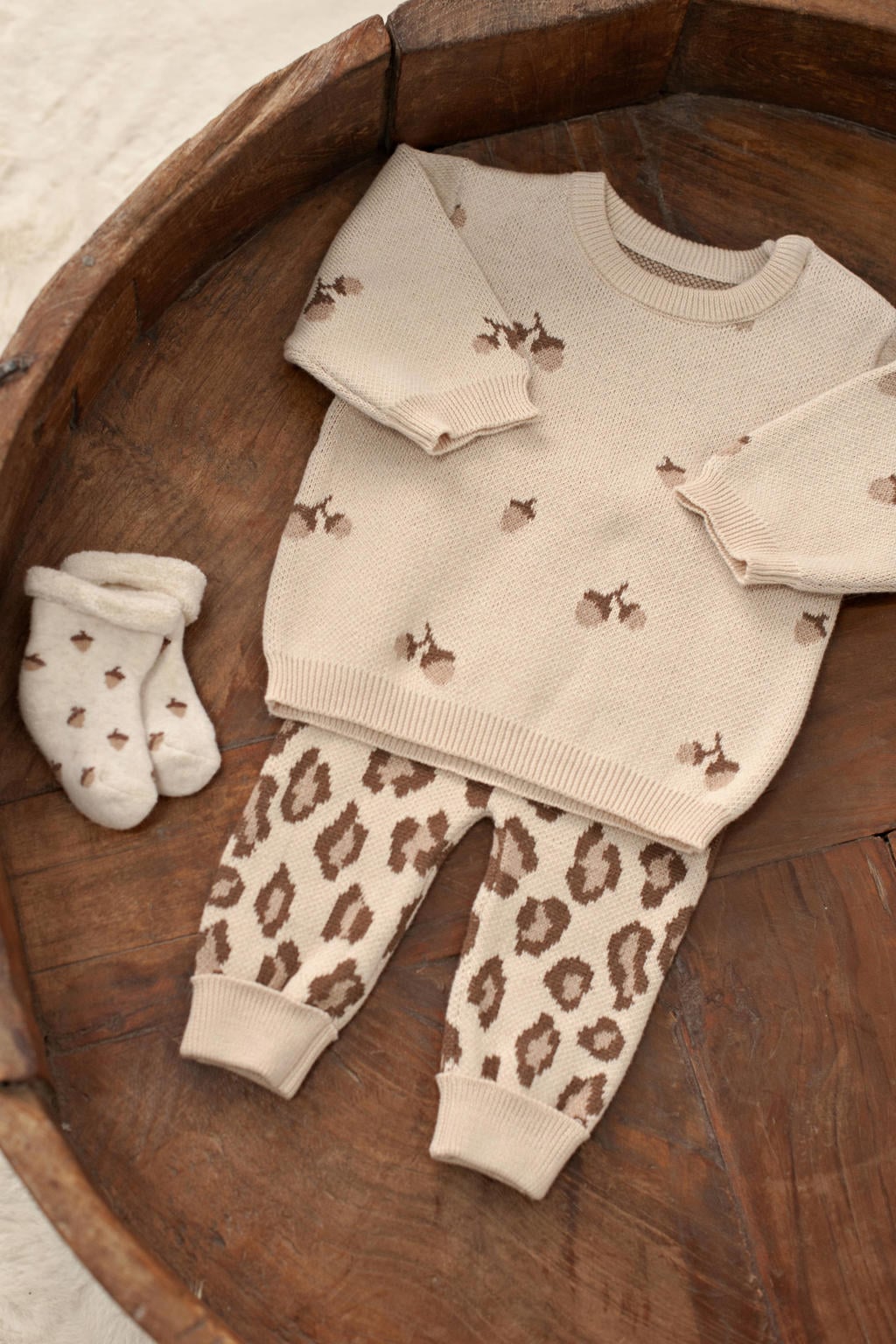 Zandkleurige Feetje katoenen regular fit jacquard babybroek met elastische tailleband