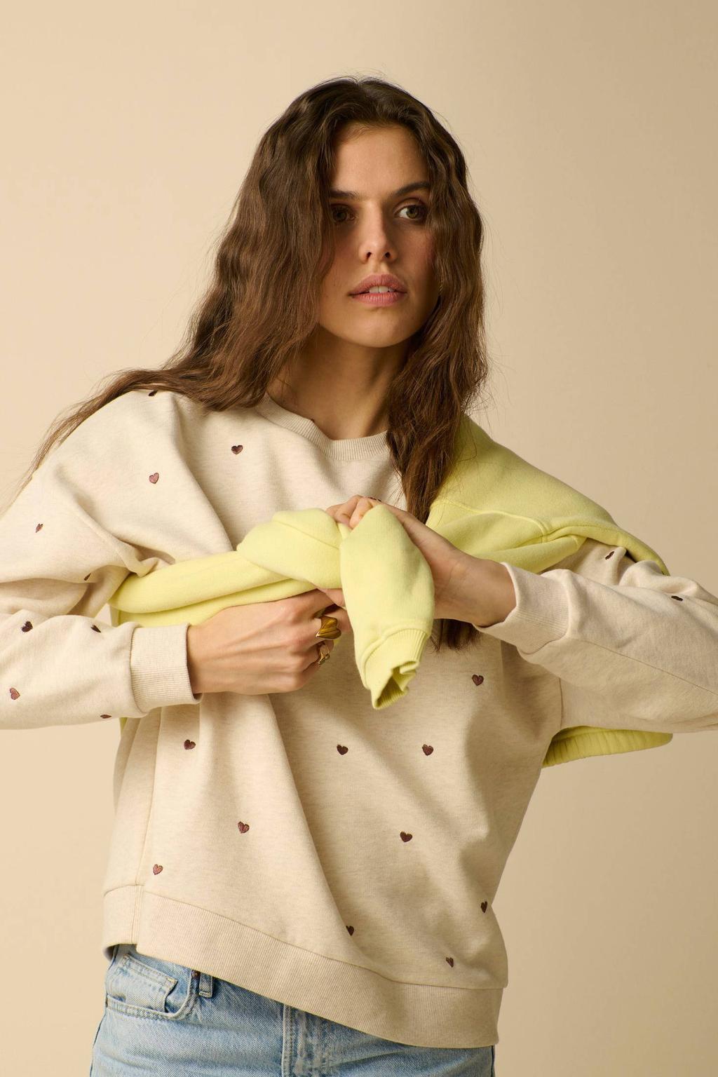 Sissy-Boy katoenen sweater met borduursels en hartjes - beige