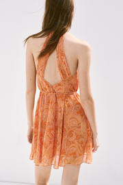 thumbnail: Mango korte halterjurk met open rug en paisley - oranje