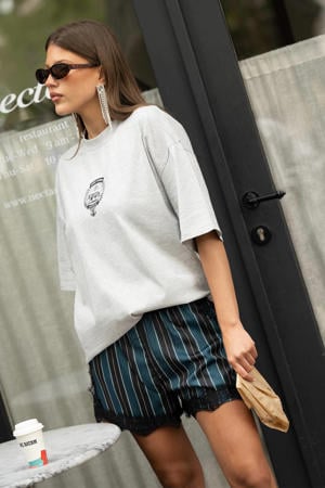 T-shirt met print - lichtgrijs