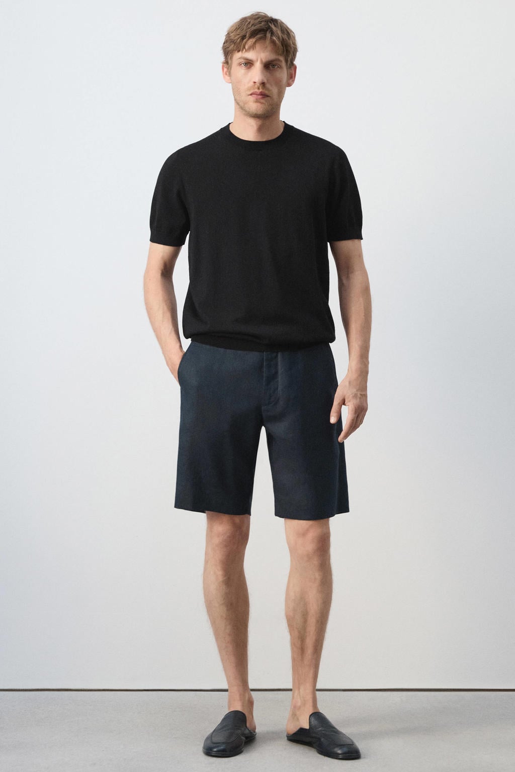 Mango Man regular fit T-shirt - zwart
