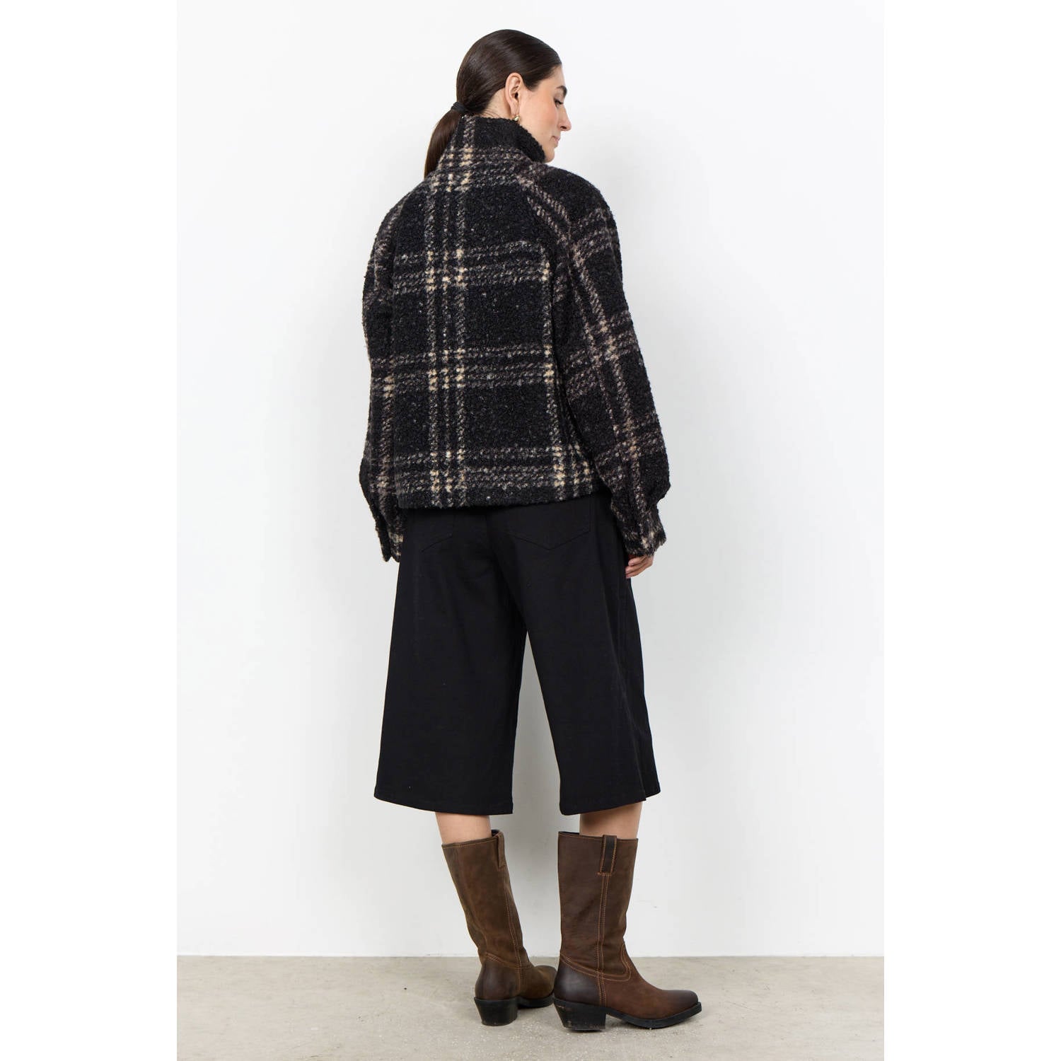 Soyaconcept bouclé geruite teddy jas zwart