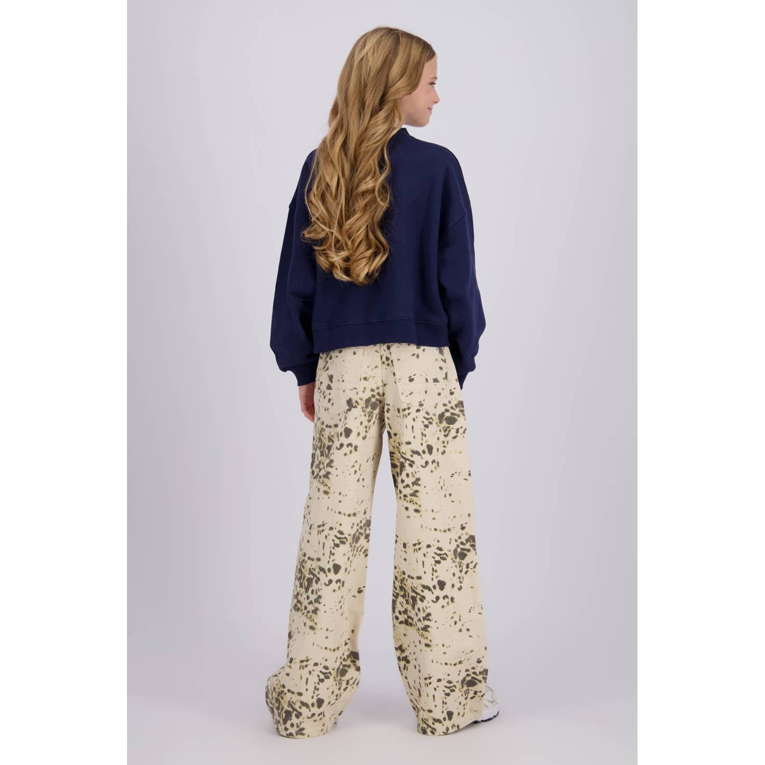 Raizzed boxy sweater met tekst donkerblauw