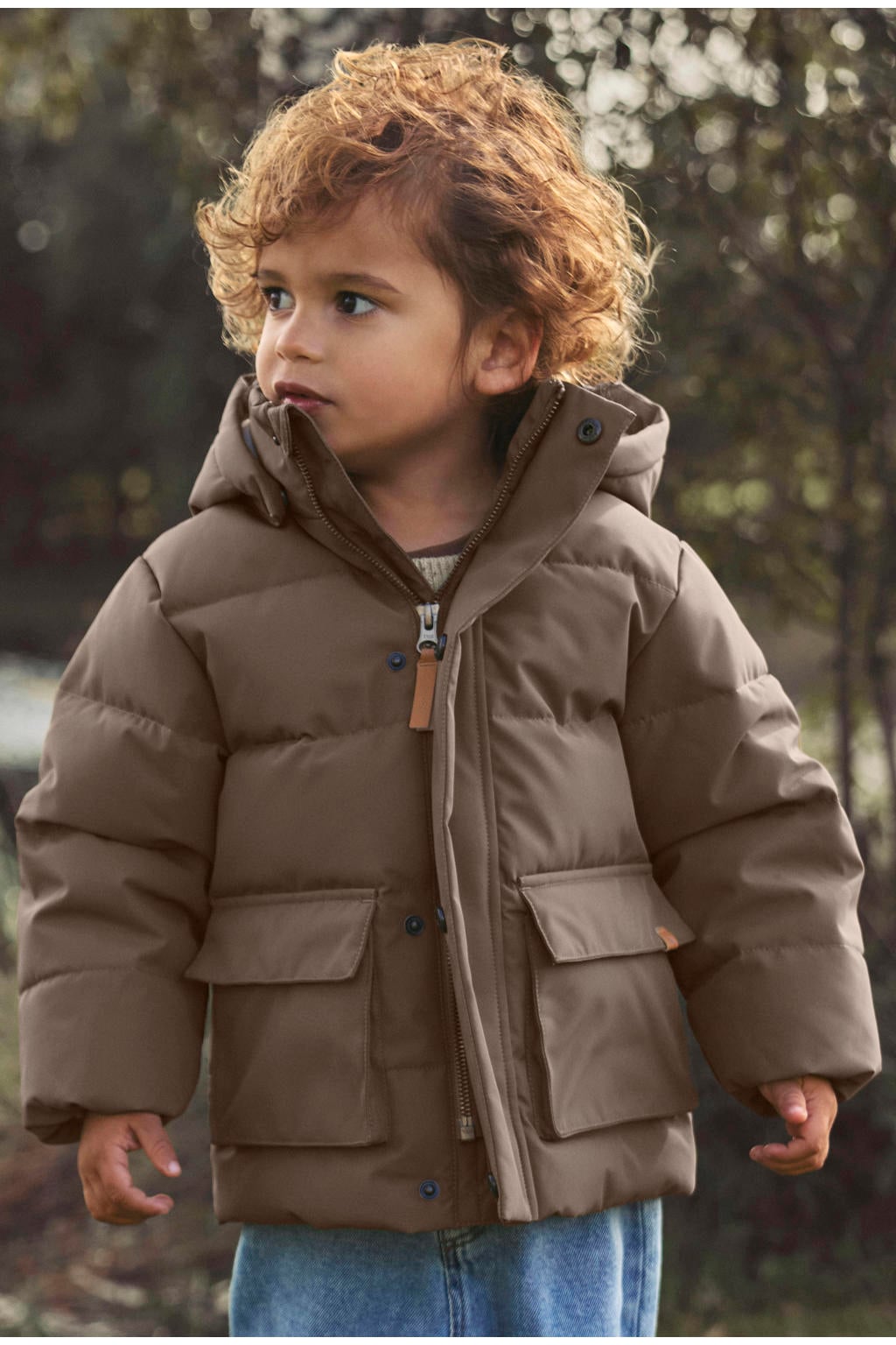 Donkerblauwe jongens LIL' ATELIER MINI gewatteerde winterjas van polyester met effen, lange mouwen, capuchon en ritssluiting