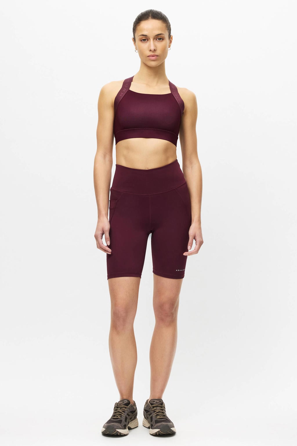 Donkerrode dames Rohnisch sportshort van polyester met slim fit, high waist, elastische tailleband met koord en effen