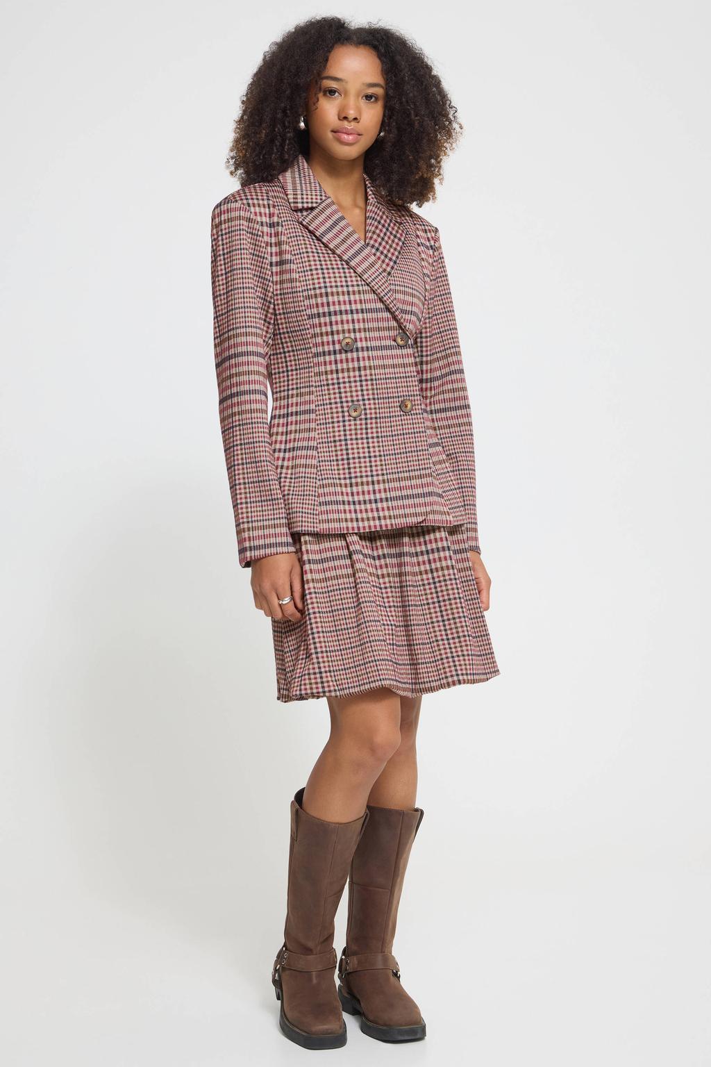Rood, blauw en ecru dames ICHI getailleerde geruite blazer met lange mouwen, reverskraag en knoopsluiting