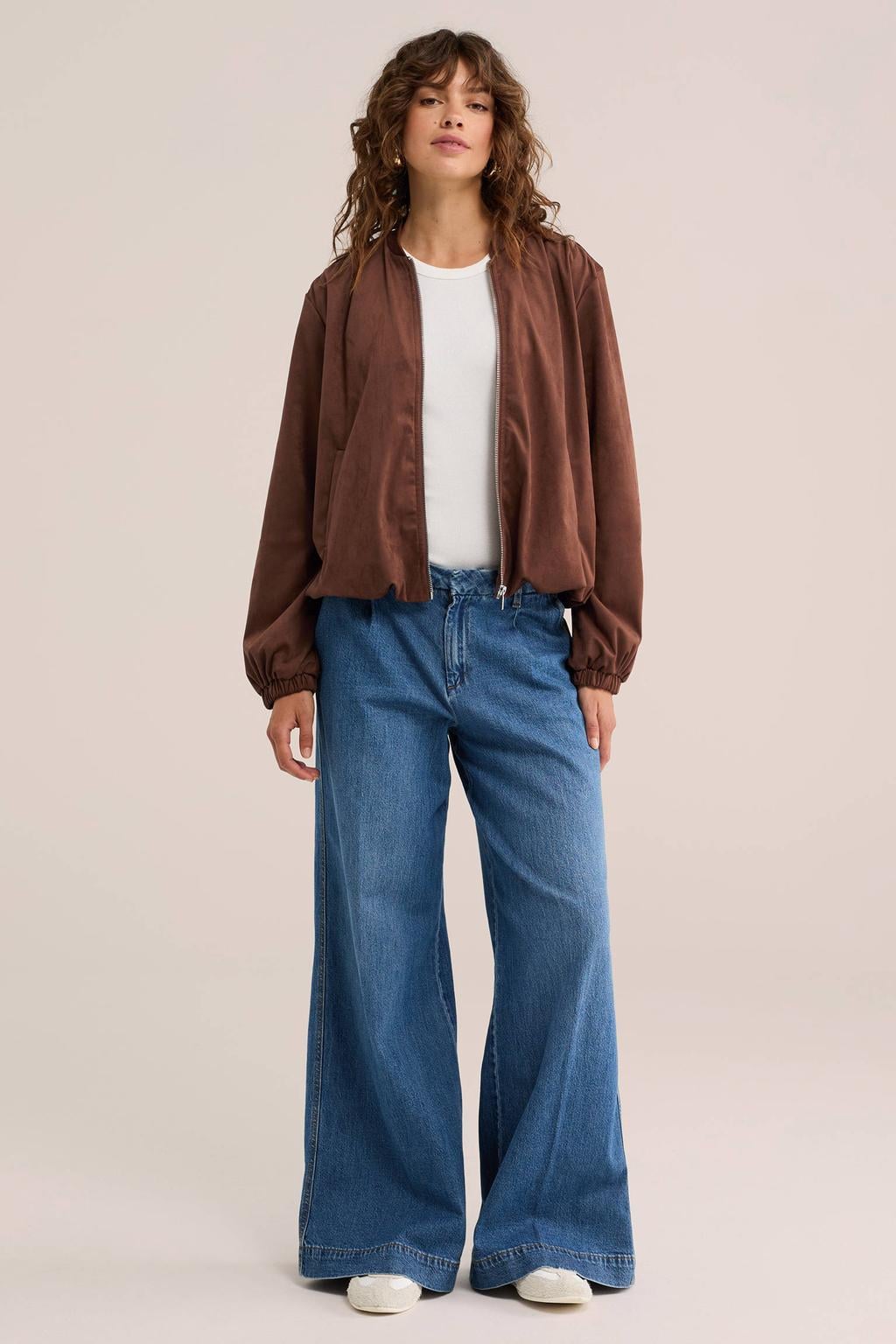 WE Fashion suèdelook bomberjack - bruin