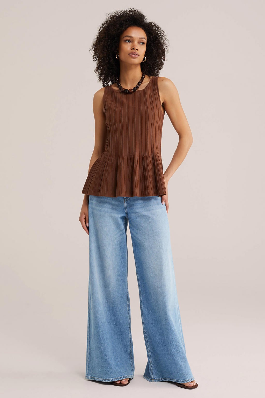 WE Fashion top - bruin