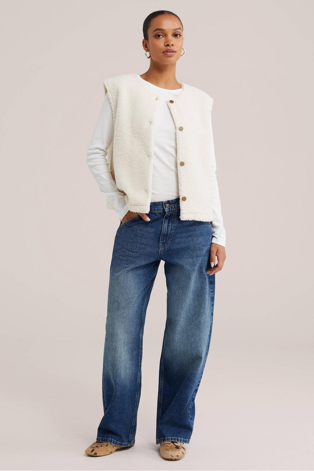Witte dames WE Fashion teddy gilet met effen, ronde hals en knoopsluiting