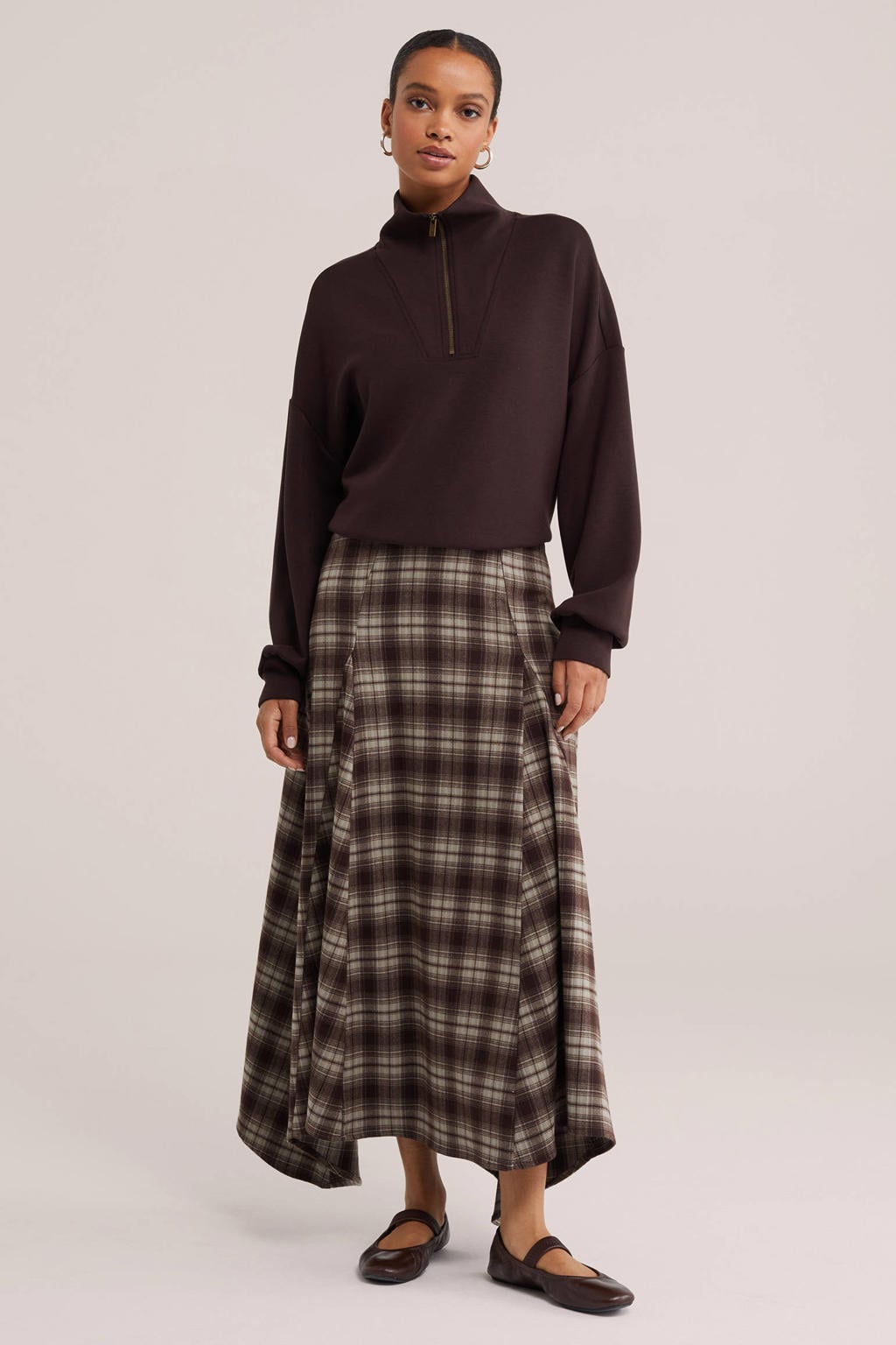 Bruine dames WE Fashion schipperstrui van viscose met effen, lange mouwen en col