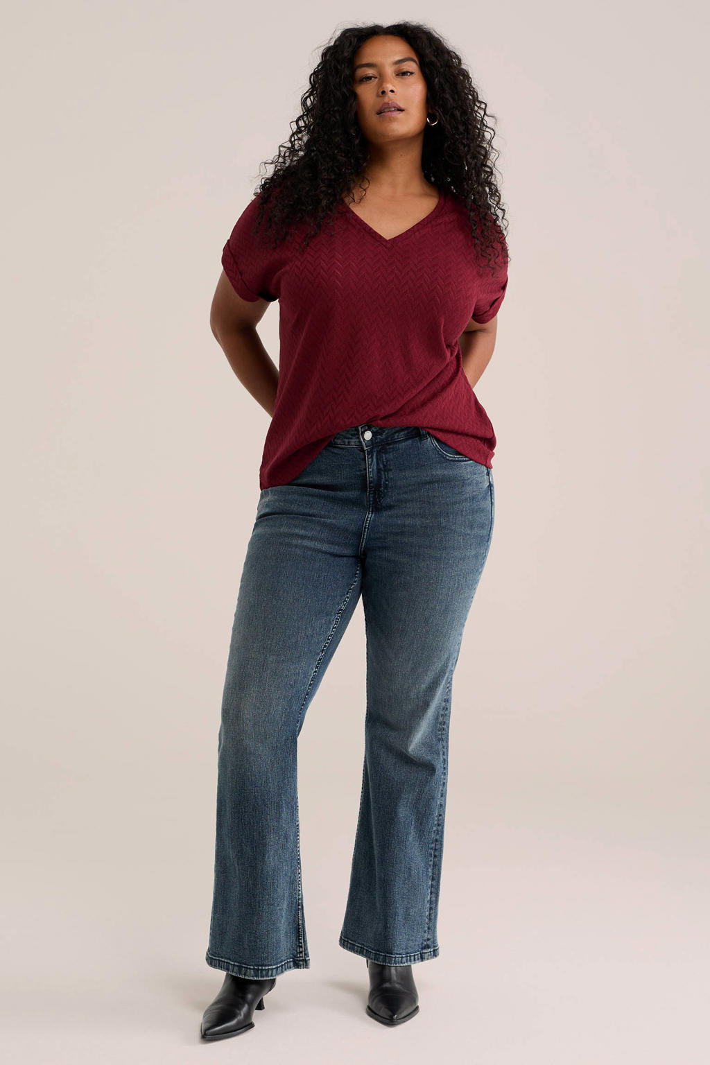 Donkerrode dames WE Fashion Curve top van polyester met effen, korte mouwen en V-hals