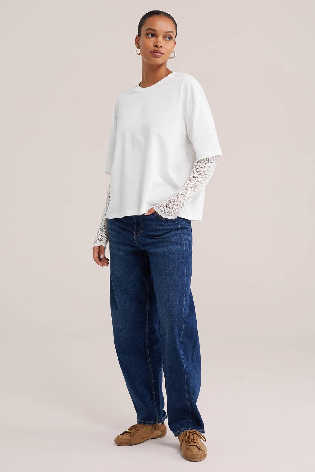 Witte dames WE Fashion top met effen, lange mouwen, ronde hals en kant