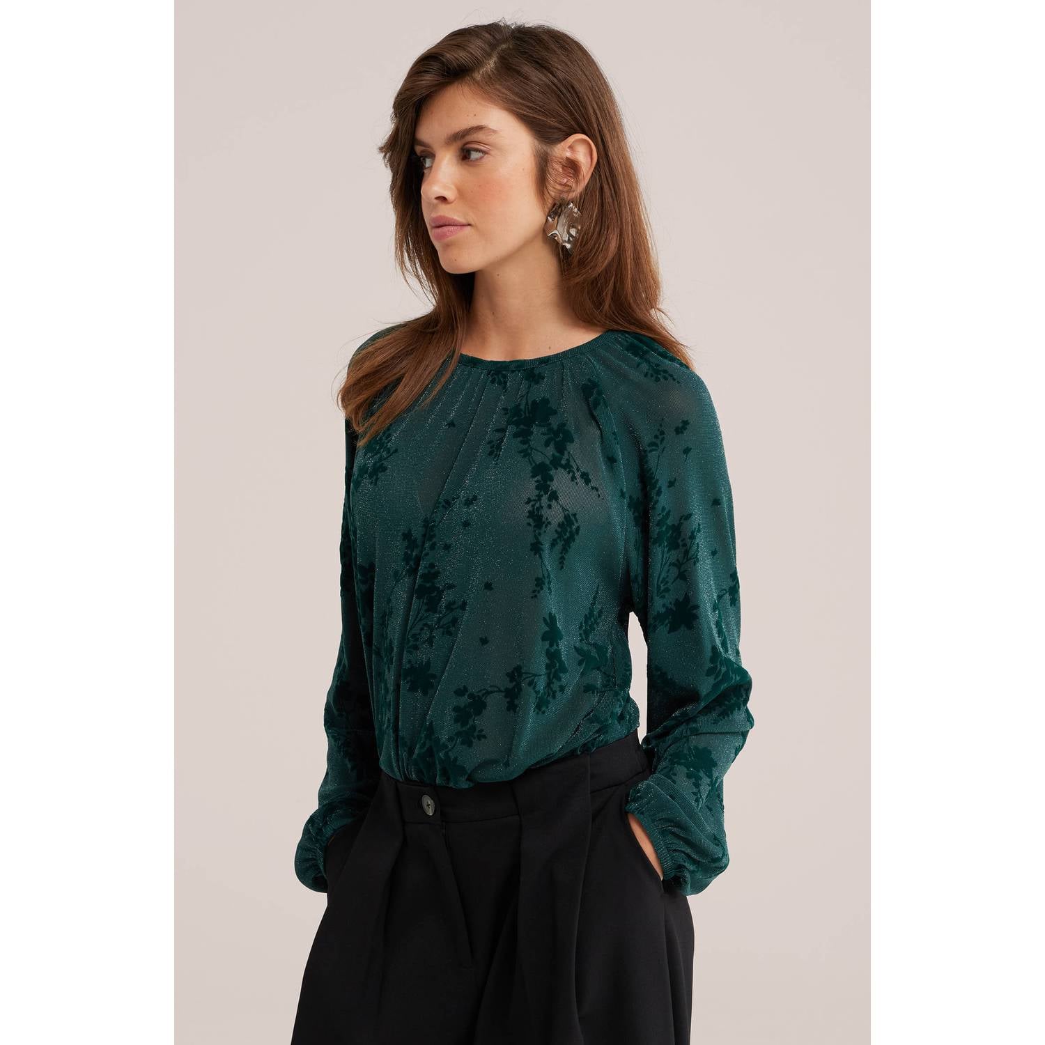 WE Fashion gebloemde top met glitters donkergroen