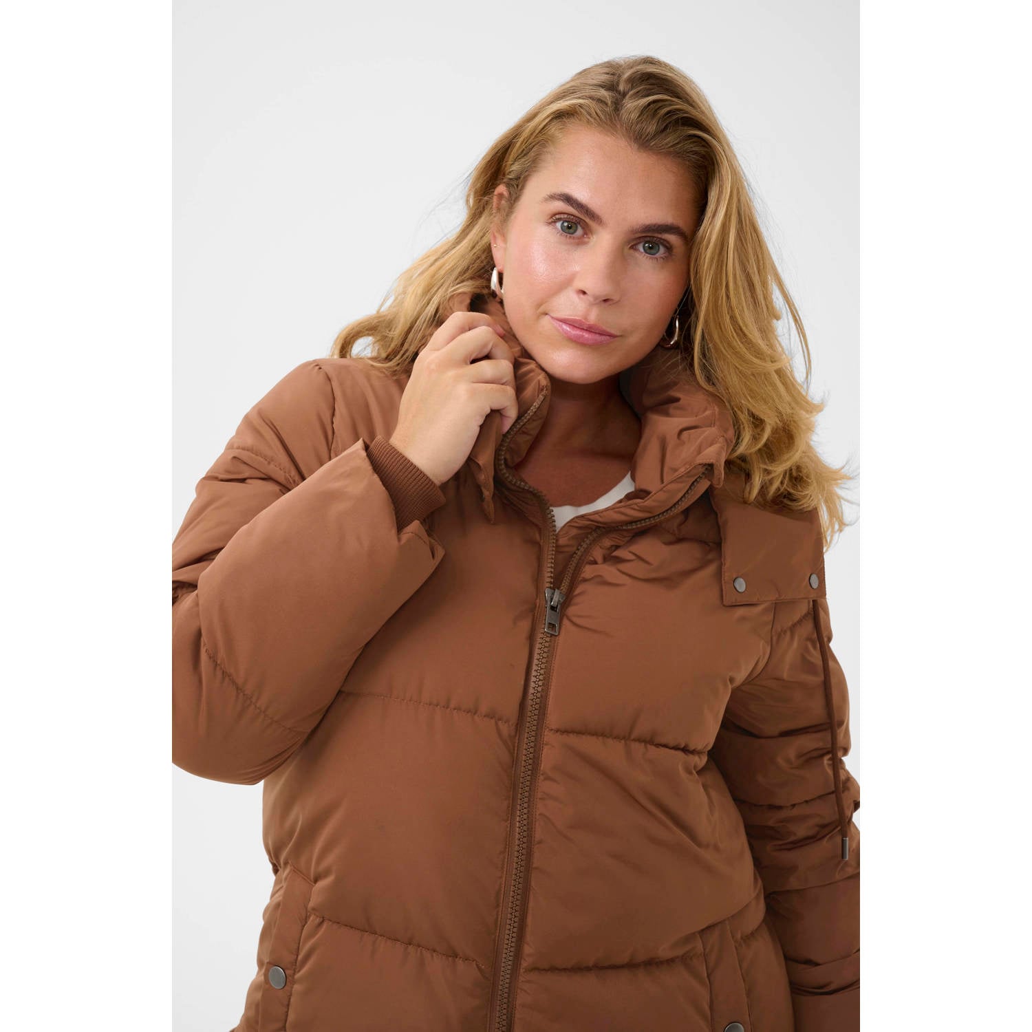 Kaffe Curve Plus Size gewatteerde winterjas camel