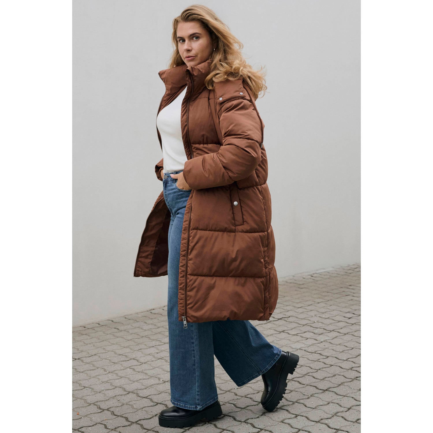 Kaffe Curve Plus Size gewatteerde winterjas camel