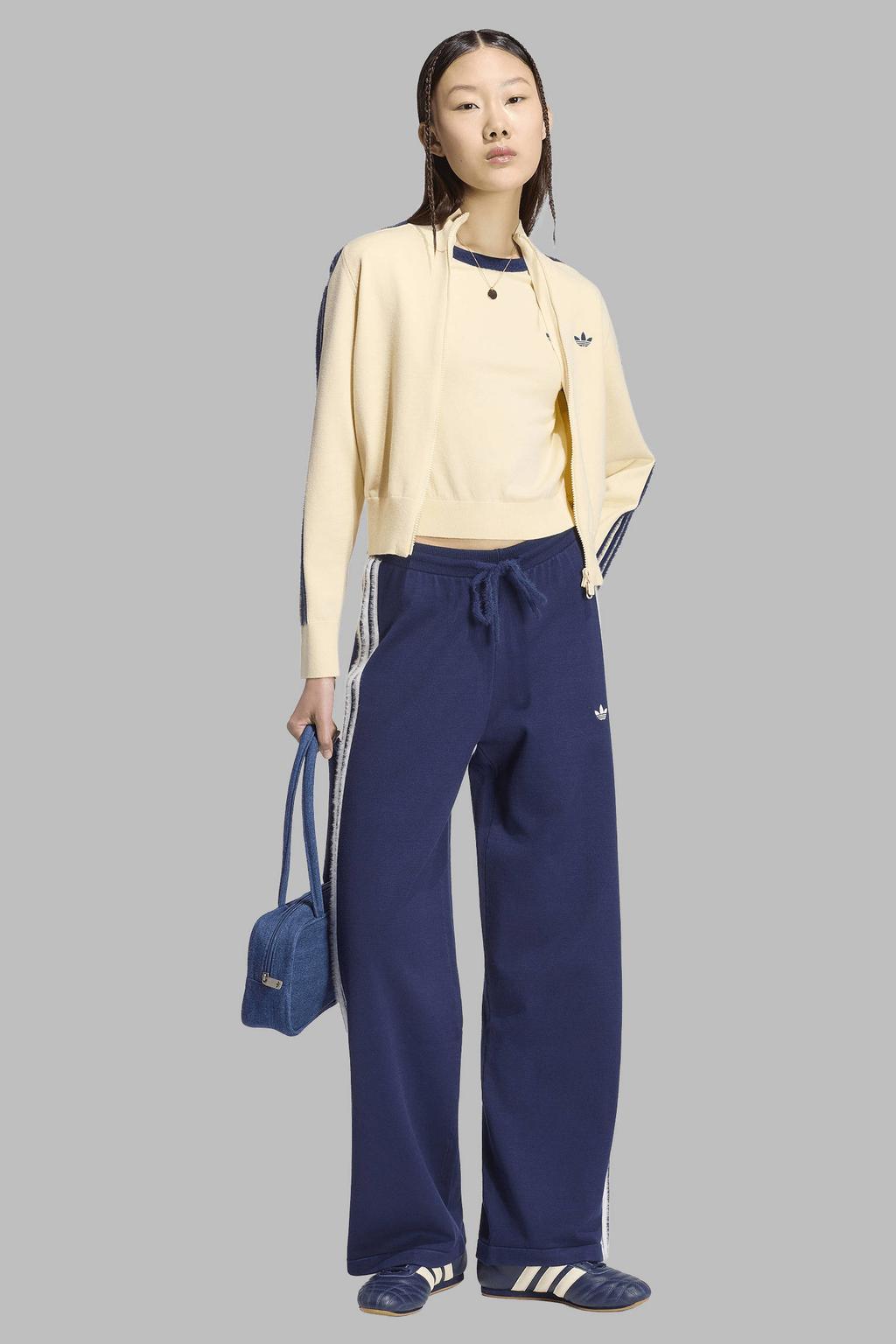 Lichtgele dames adidas Originals Firebird knitted trainingsjack van viscose met lange mouwen, opstaande kraag en ritssluiting