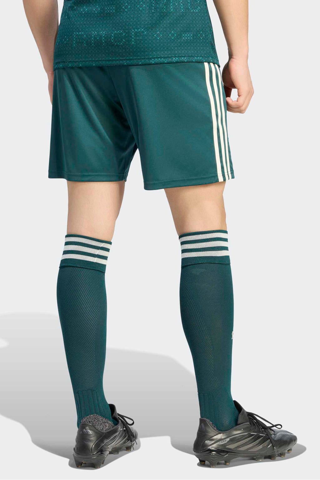 Groene heren adidas Performance senior Real Madrid voetbalbroek uit van polyester met regular fit en logo dessin