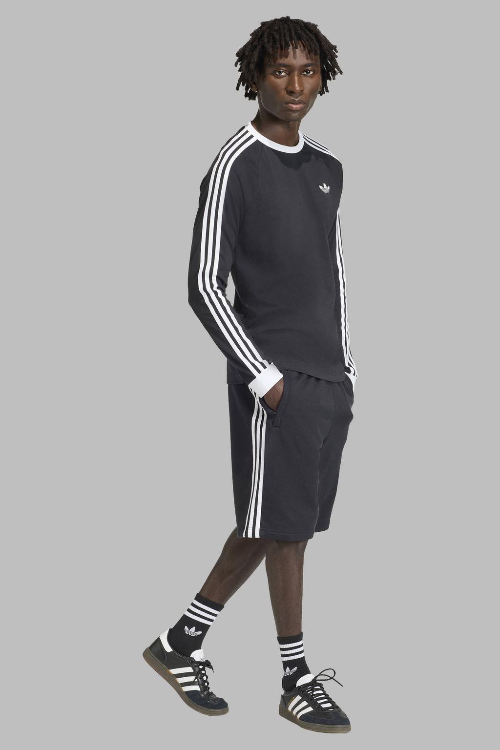 Zwart en witte heren adidas Originals regular fit sweatshort van katoen met elastische tailleband met koord en effen