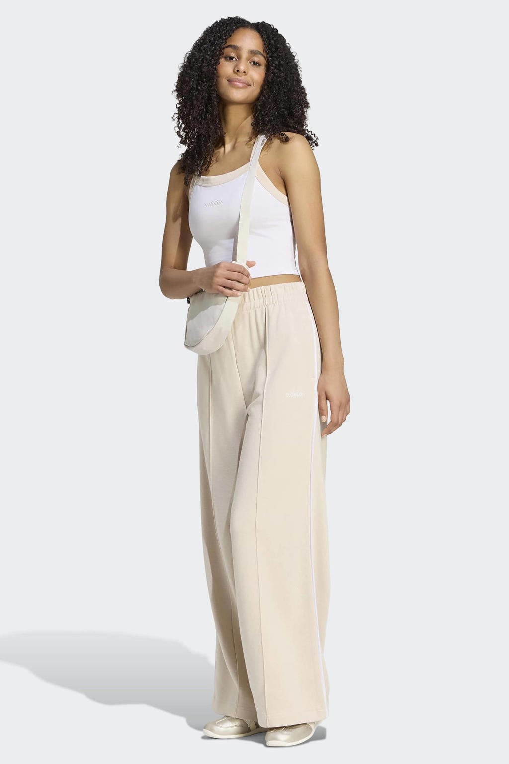 adidas Sportswear loose fit joggingbroek - ecru