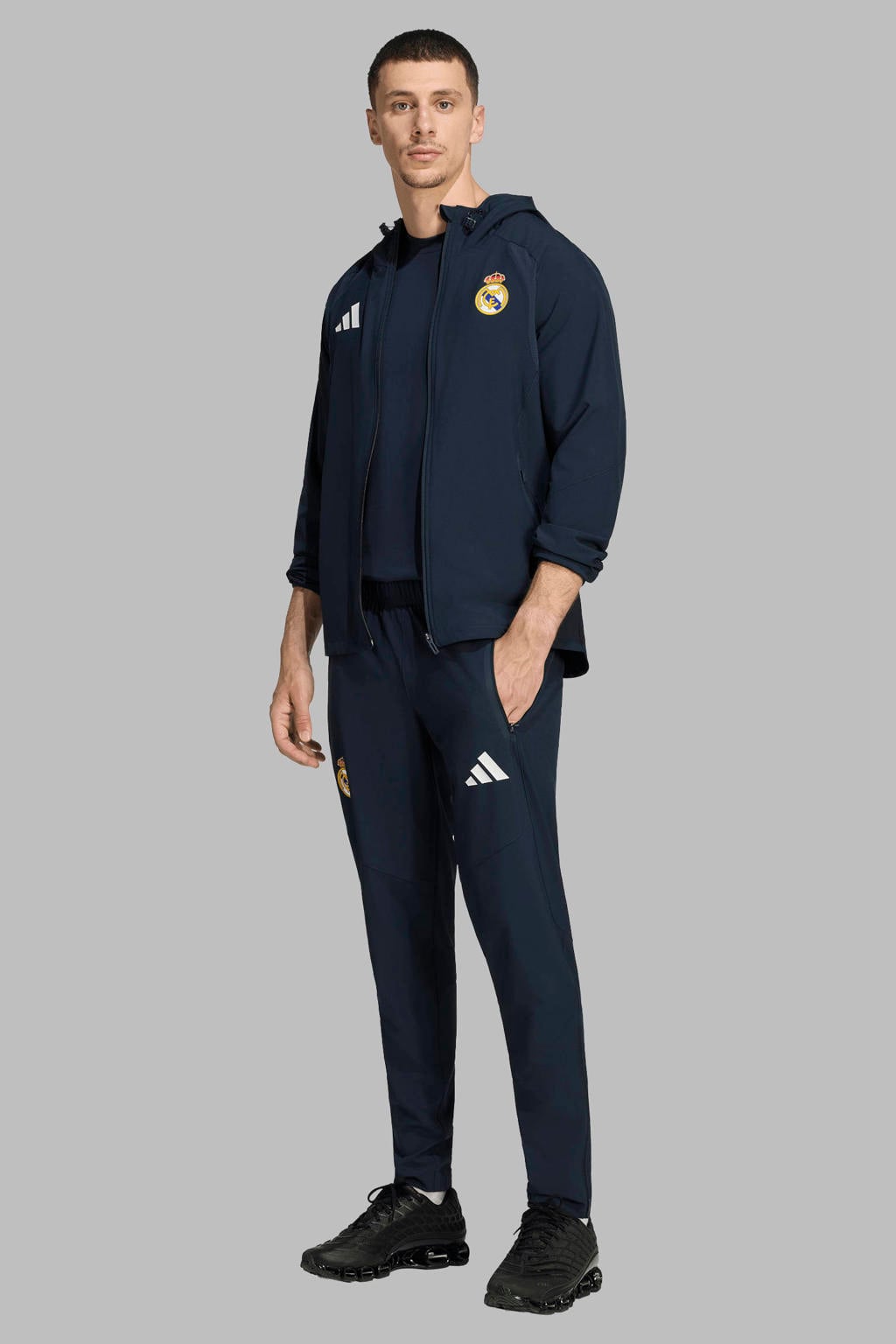 Donkerblauwe heren adidas Performance Senior Real Madrid Tiro Travel jack van polyester met lange mouwen, capuchon en ritssluiting