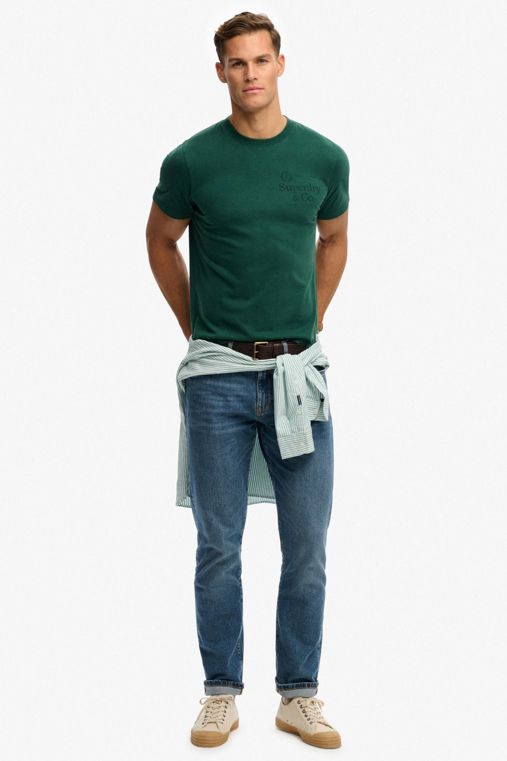 Superdry regular fit T-shirt met logo - groen