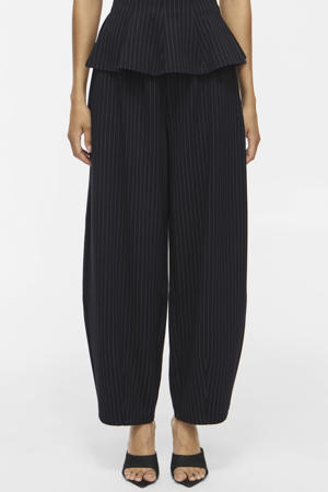 viscose barrel cropped broek met krijtstreep - zwart