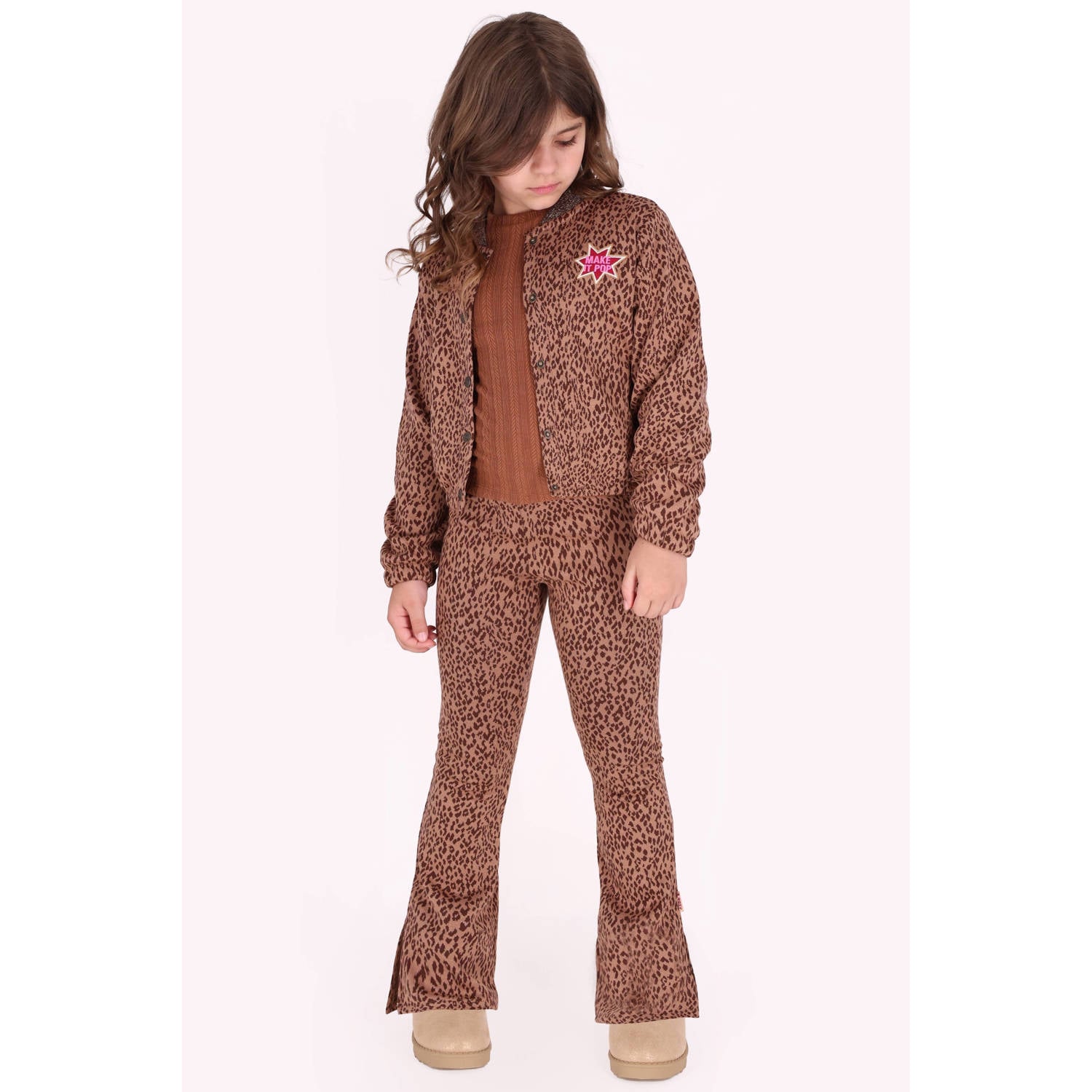 B.Nosy rechtvallend sweatvest met panterprint bruin