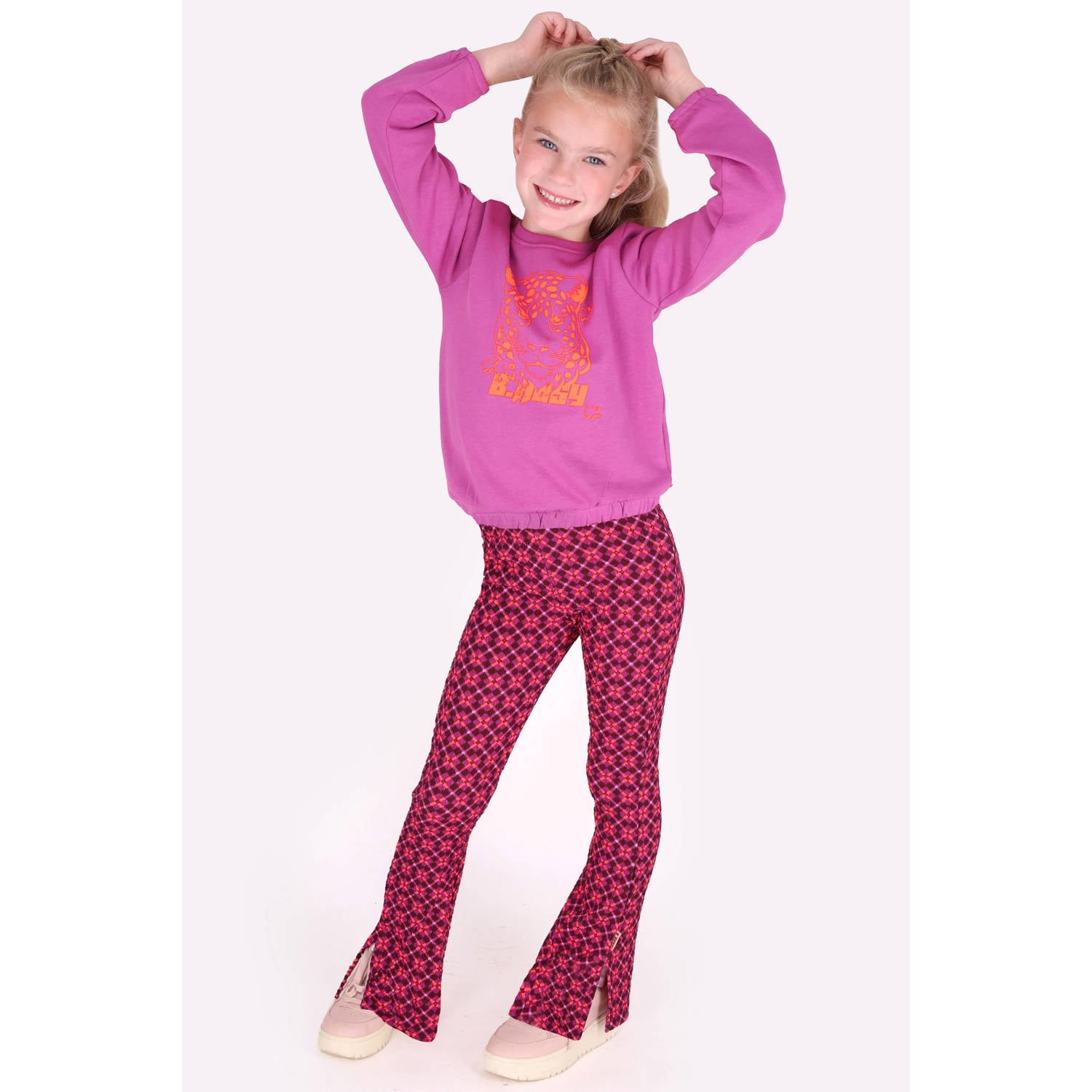 B.Nosy aansluitende sweater met print paars