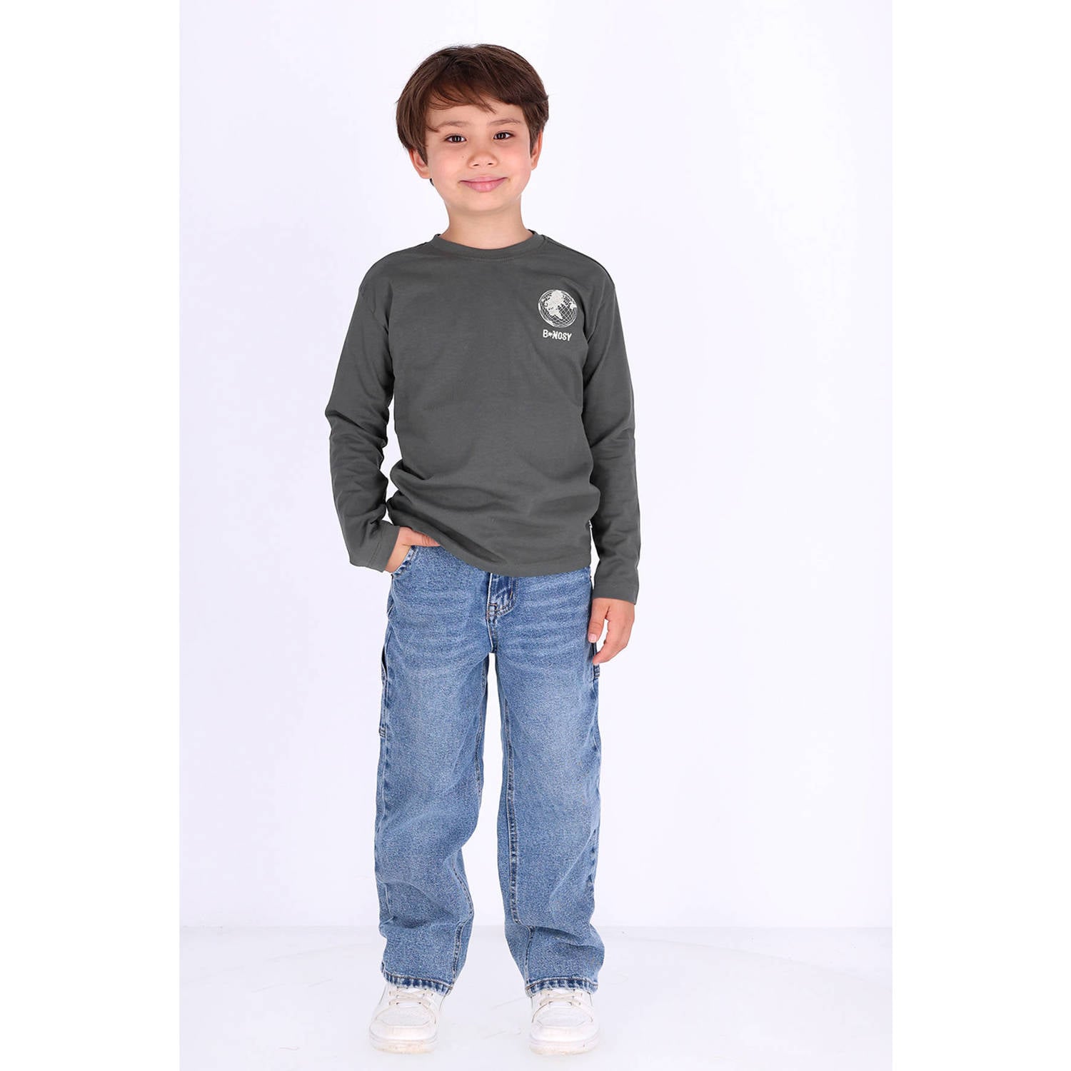 B.Nosy rechtvallende longsleeve met backprint grijsgroen