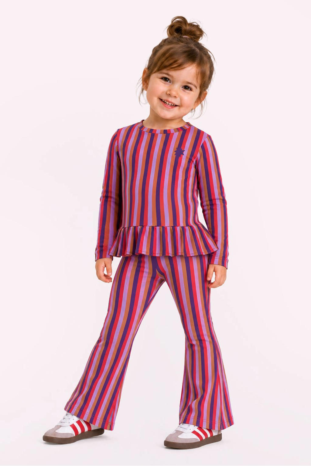 B.Nosy aansluitende gestreepte longsleeve met ruches - paars/koraalrood/bruin