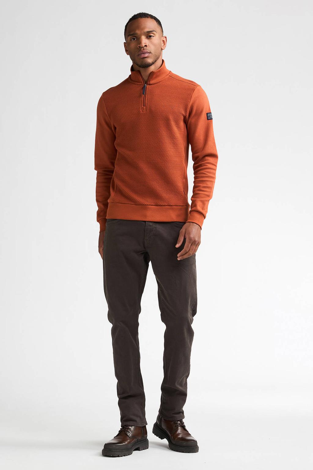 Donker oranje heren Petrol Industries vest oranje van sweat materiaal met logo dessin, lange mouwen, opstaande kraag, halve rits en textuur