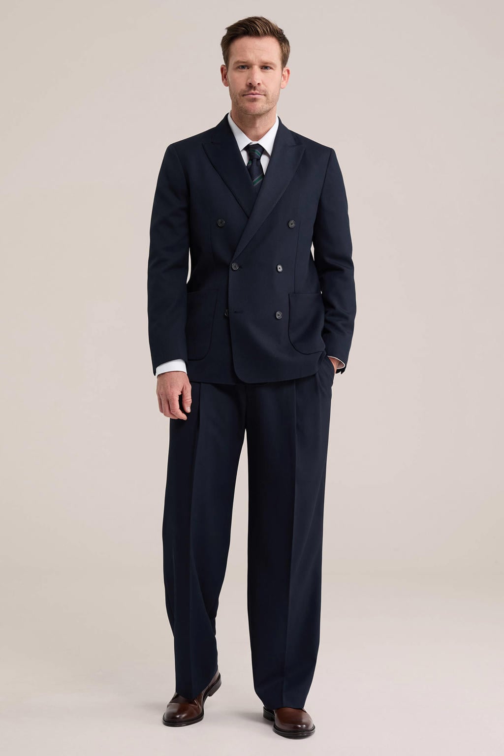 Donkerblauwe heren WE Fashion regular fit colbert met effen, reverskraag, double breasted sluiting en sierknopen