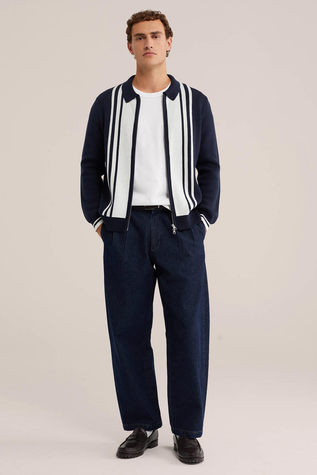 Donkerblauwe heren WE Fashion katoenen gestreept vest met lange mouwen, klassieke kraag, ritssluiting en ingebreid patroon