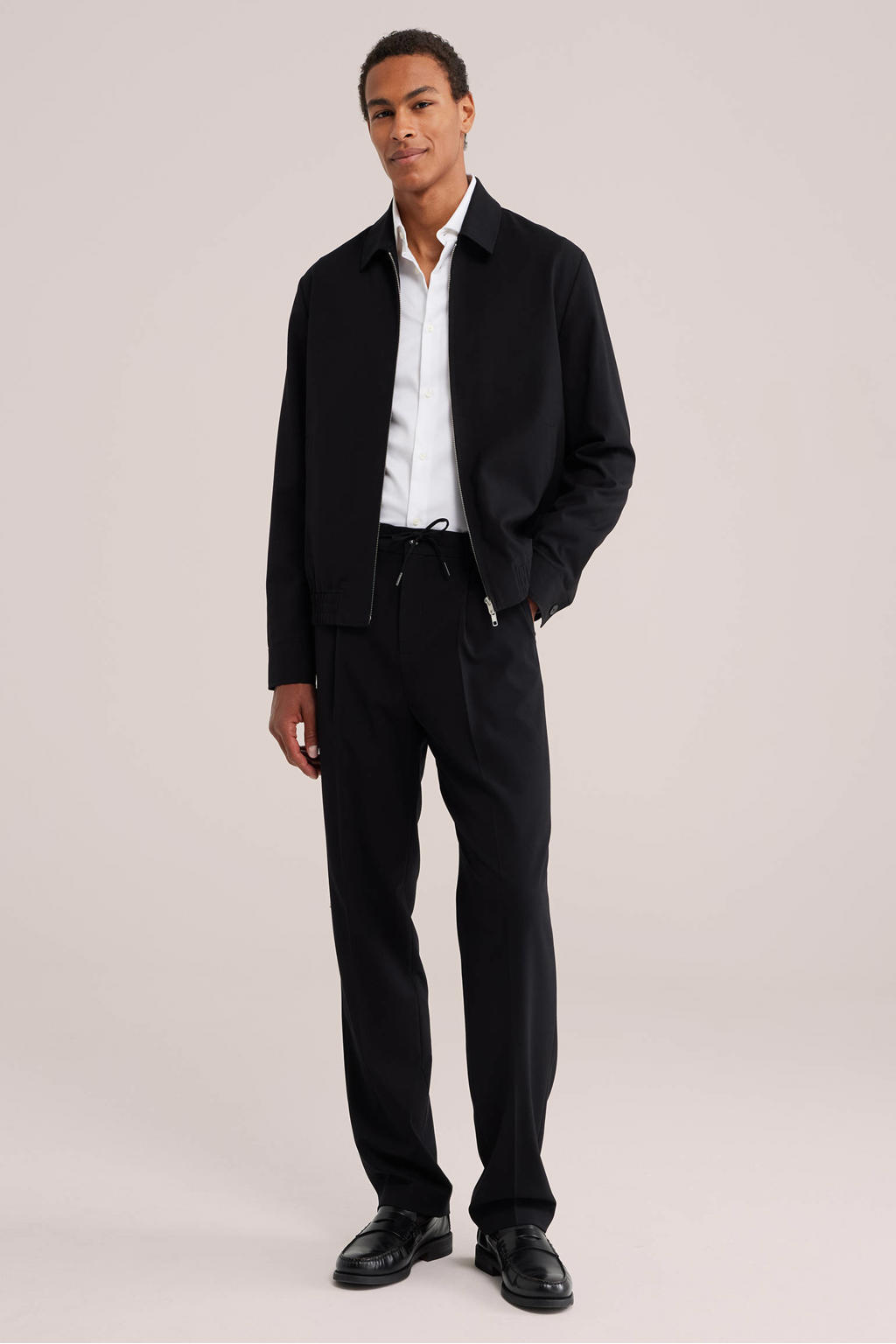 WE Fashion straight leg pantalon - zwart