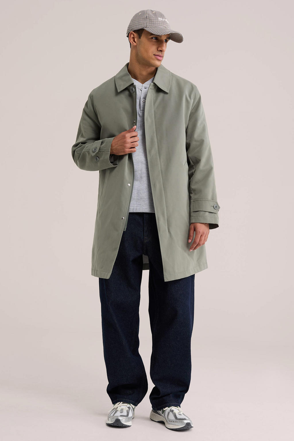 Groene heren WE Fashion trenchcoat van polyester met effen, lange mouwen, klassieke kraag en rits- en drukknoopsluiting