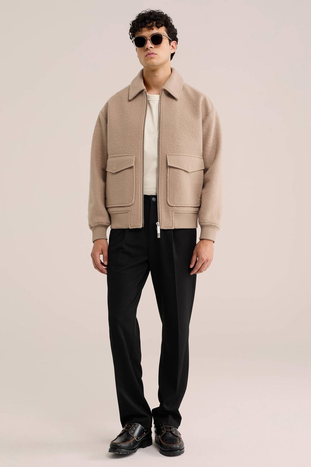 WE Fashion regular fit pantalon - zwart